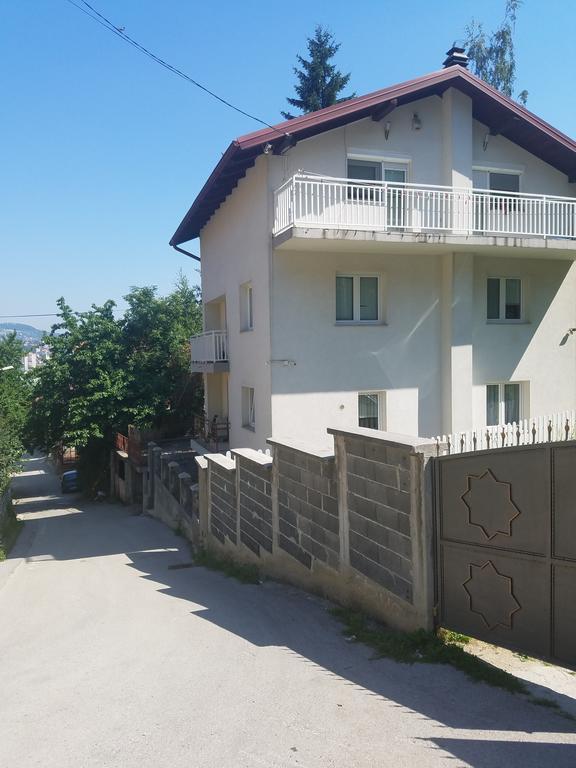 Apartment Dzeni ซาราเยโว ภายนอก รูปภาพ